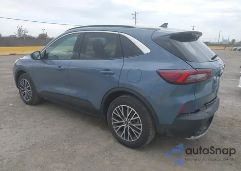 2023 Ford Escape Phev from USA, damaged, VIN 1FMCU0E17PUB33517